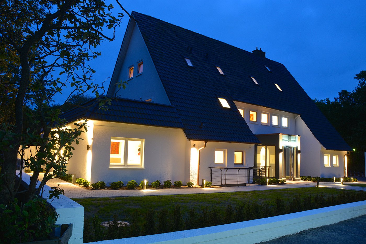Storchennest Norderney Ferienwohnung Aussenaufnahme Abends Vorne 2