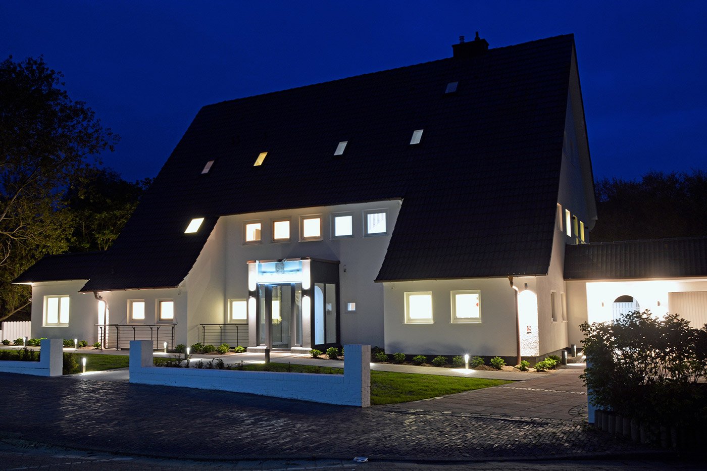 Storchennest Norderney Ferienwohnung Aussenaufnahme Abends Vorne 4