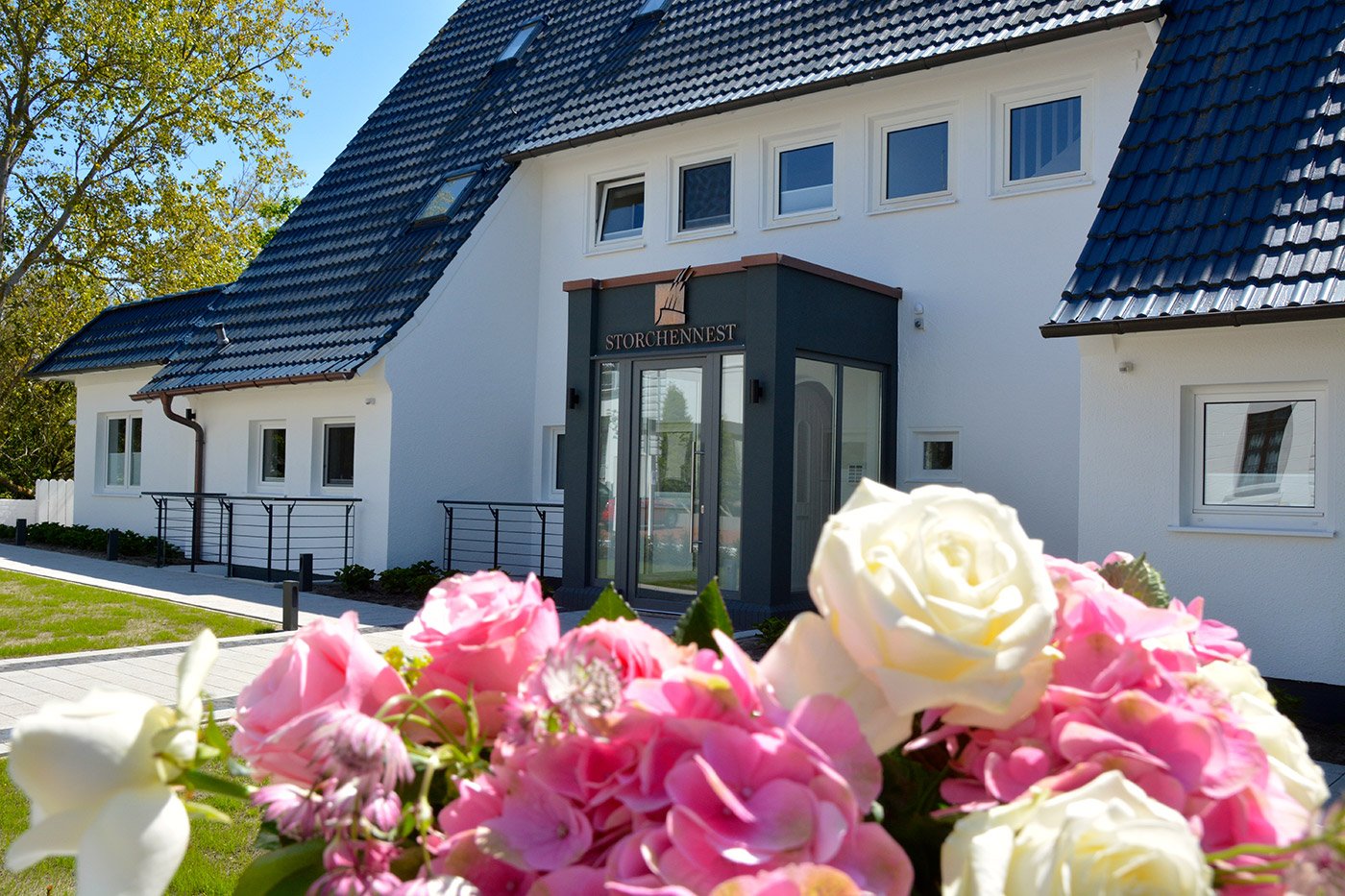 Storchennest Norderney Ferienwohnung Aussenaufnahme Tagsueber Vorne 3 Haus Storchennest Ferienwohnungen Auf Norderney