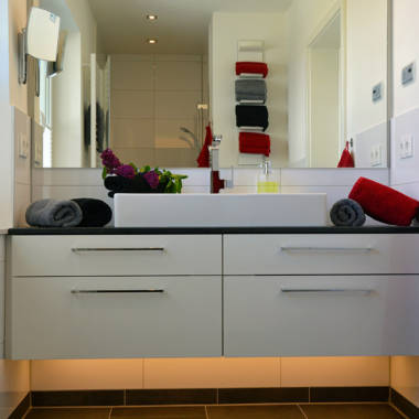 haus_storchennest-ferienwohnung_georgshoehe-bad-oben-2