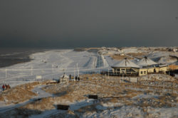 Strand auf Norderney im Winter mit Schnee